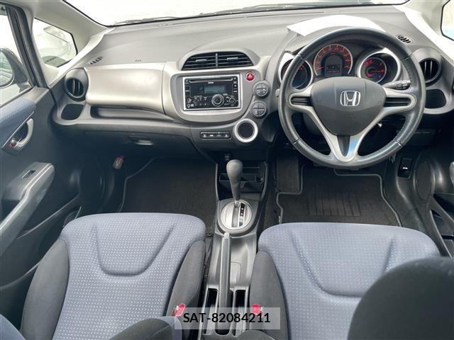 Honda FIT 2010 8722623-6