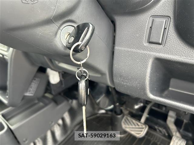 Suzuki CARRY TRUCK 2022 8933772-1