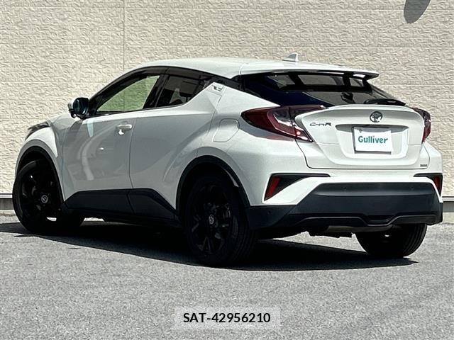 Toyota C-HR 2019 8724246-13