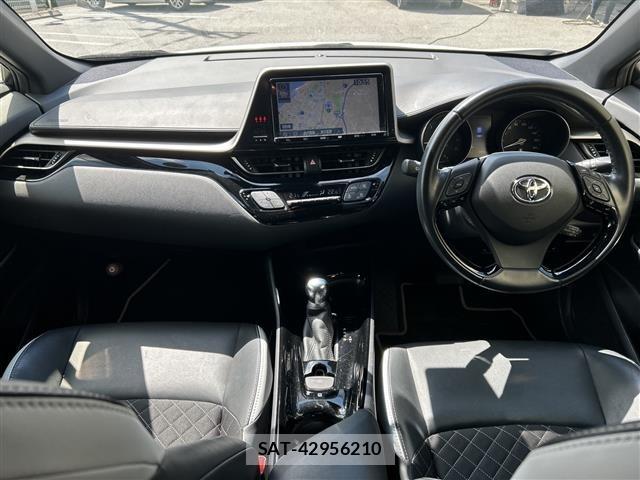 Toyota C-HR 2019 8724246-14
