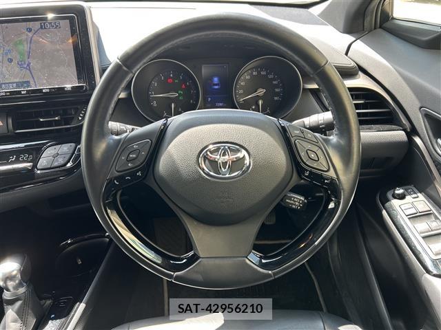 Toyota C-HR 2019 8724246-16