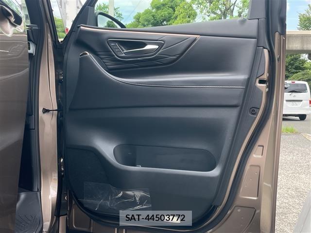 Toyota ALPHARD 2025 8716442-10