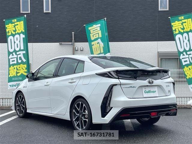 Toyota PRIUS PHV 2020 8915833-13