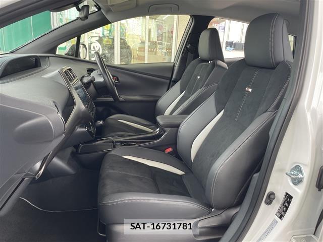 Toyota PRIUS PHV 2020 8915833-6