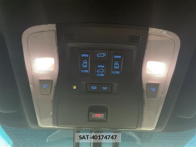 Toyota VELLFIRE 2015 8905555-11