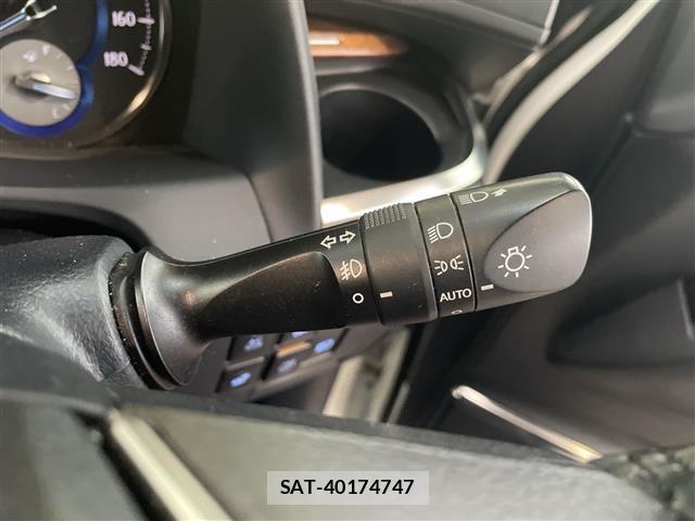 Toyota VELLFIRE 2015 8905555-4