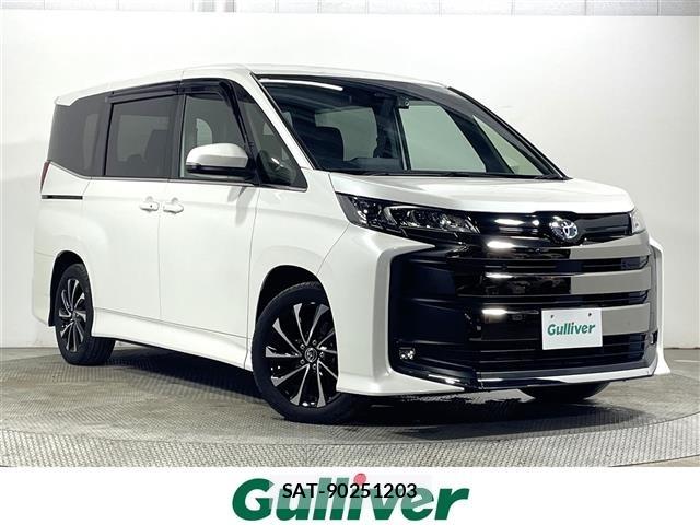 Toyota NOAH 2023 8706422-0