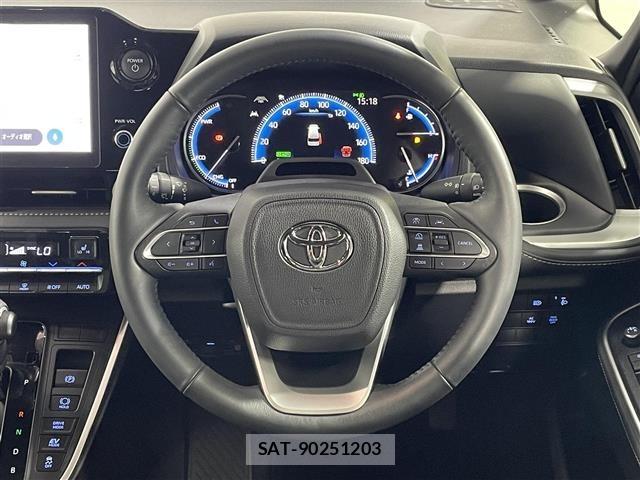 Toyota NOAH 2023 8706422-2