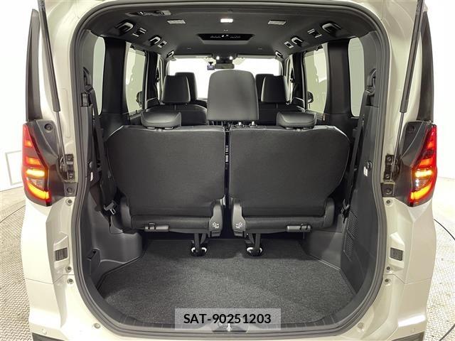 Toyota NOAH 2023 8706422-20
