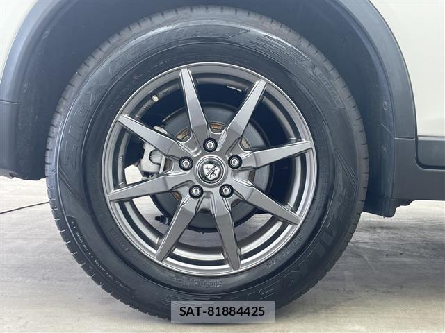 Nissan X-TRAIL 2013 8930032-13