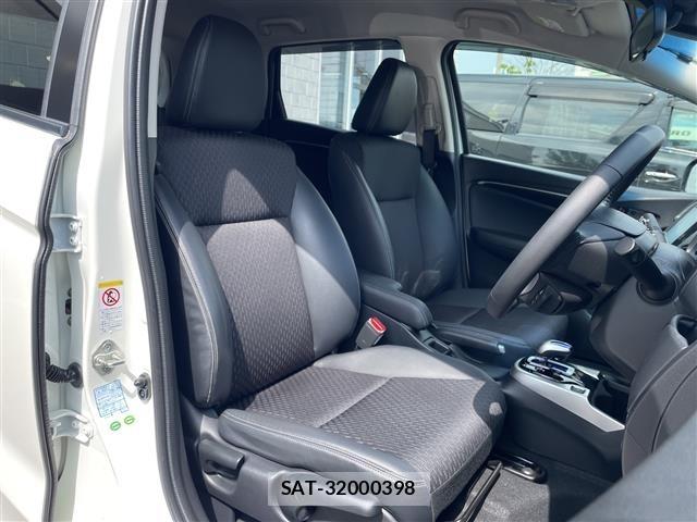Honda FIT 2014 8722624-10