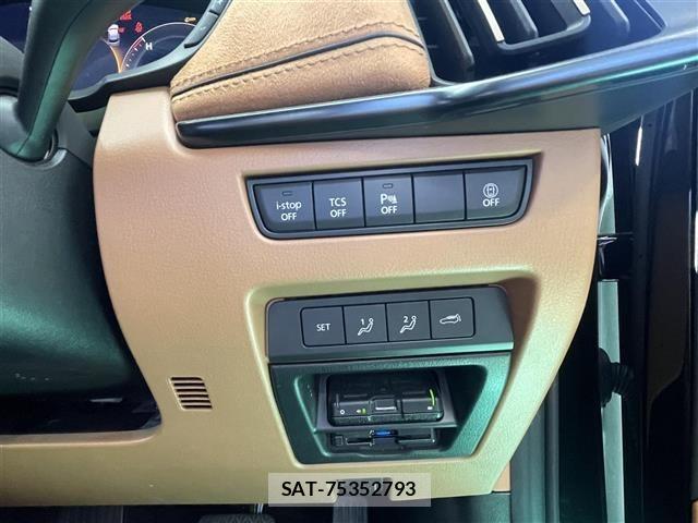 Mazda CX-60 2023 8953262-9