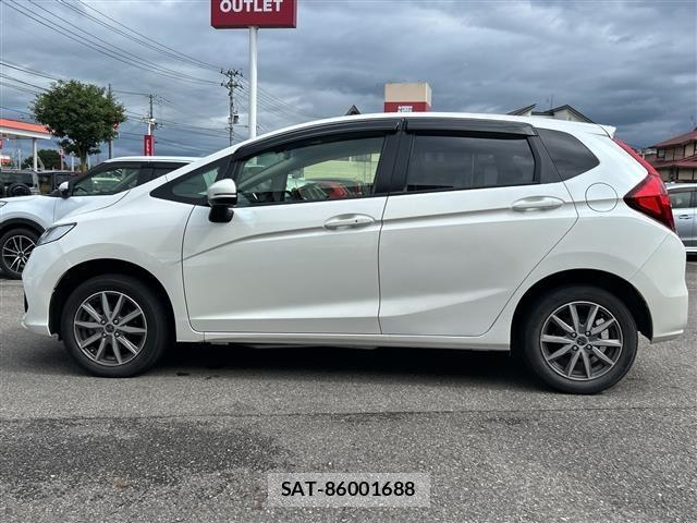 Honda FIT 2017 8722625-1