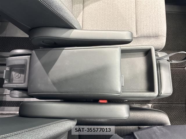 Nissan SERENA 2025 8672321-12
