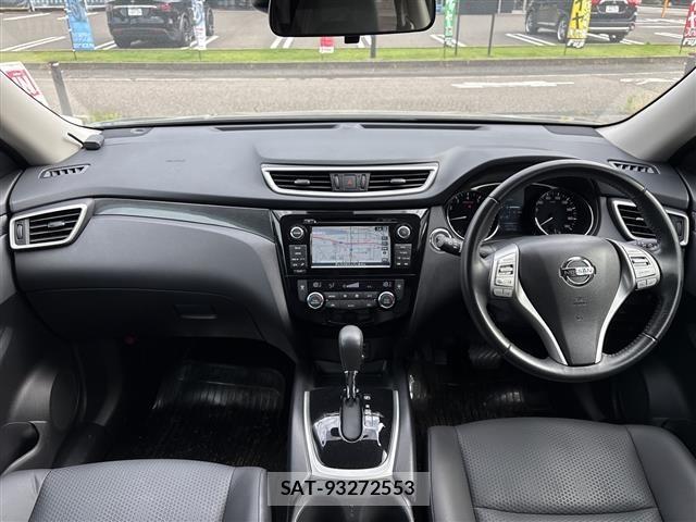 Nissan X-TRAIL 2015 8930045-15