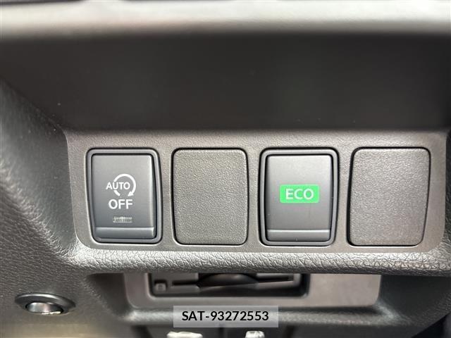 Nissan X-TRAIL 2015 8930045-3
