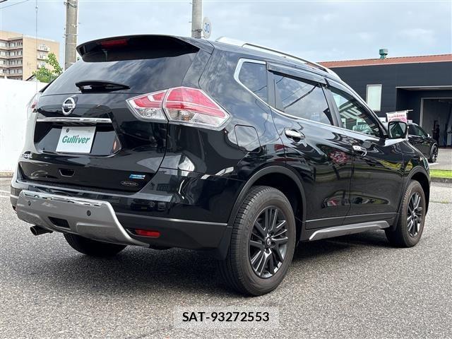 Nissan X-TRAIL 2015 8930045-4