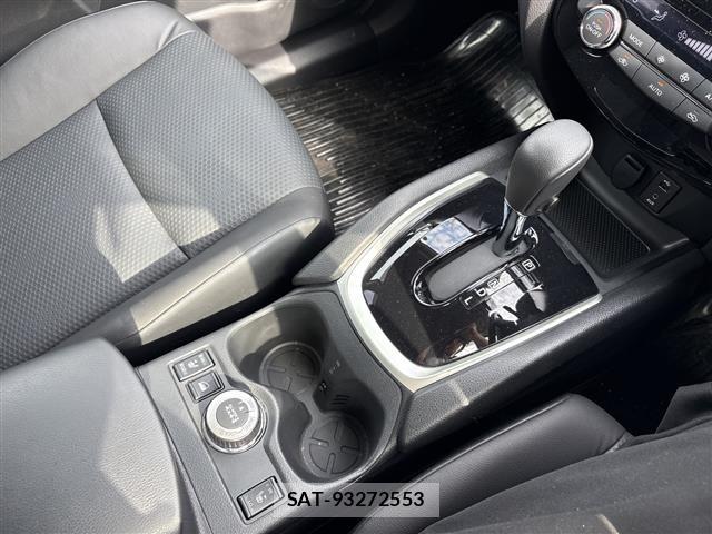 Nissan X-TRAIL 2015 8930045-7