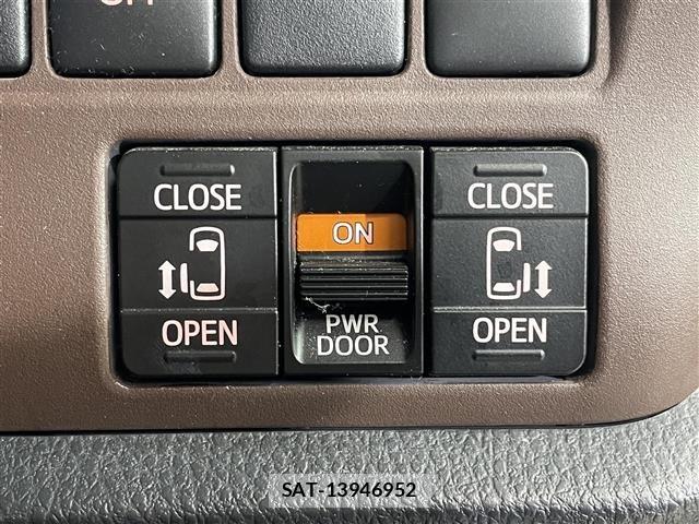 Toyota ESQUIRE 2015 8716777-1
