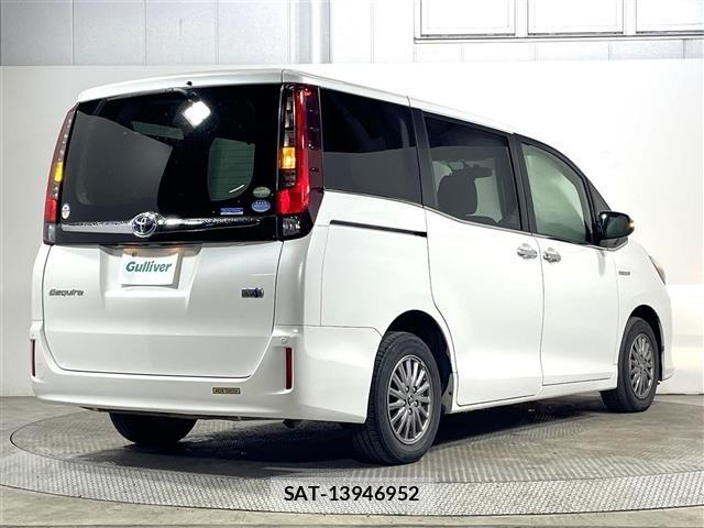 Toyota ESQUIRE 2015 8716777-16