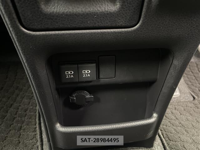 Toyota ESQUIRE 2018 8716780-11