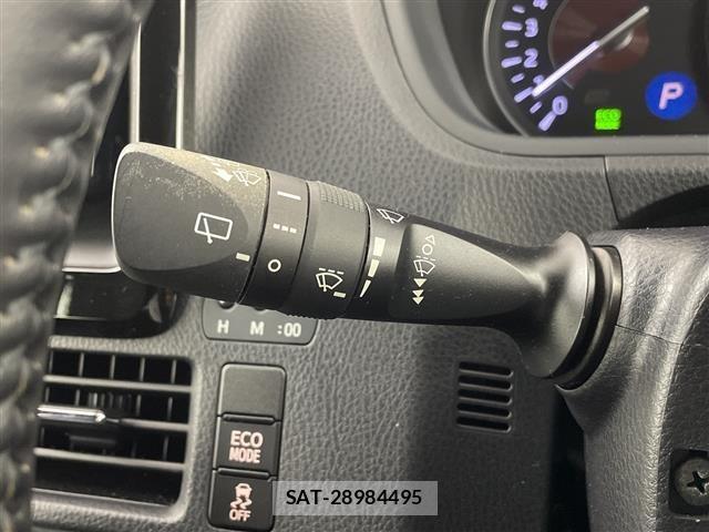 Toyota ESQUIRE 2018 8716780-3
