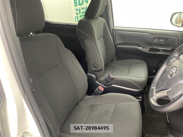 Toyota ESQUIRE 2018 8716780-6
