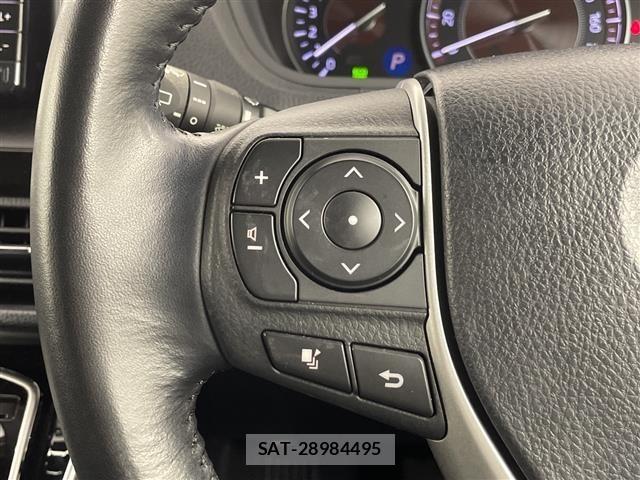 Toyota ESQUIRE 2018 8716780-8