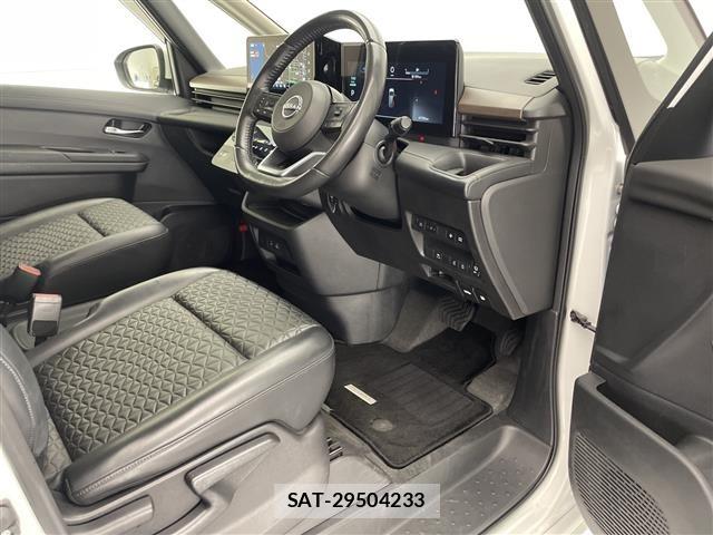 Nissan SERENA 2024 8672322-22
