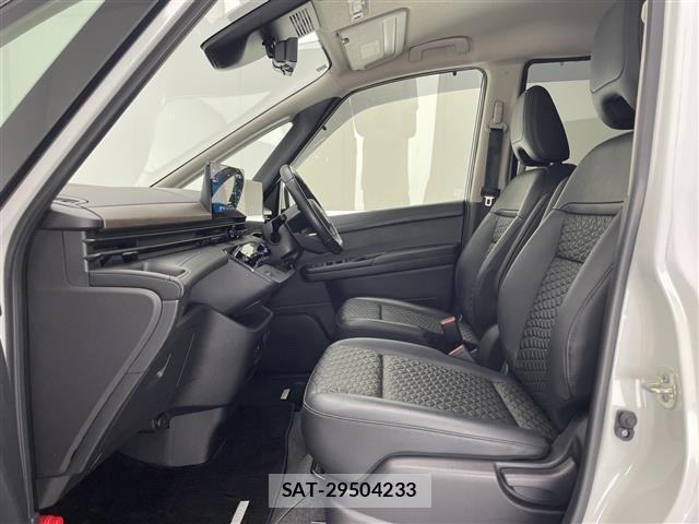Nissan SERENA 2024 8672322-4