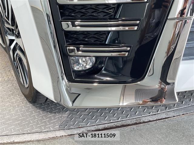 Toyota VELLFIRE 2019 8674437-4