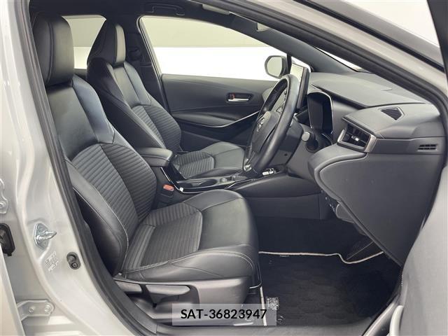 Toyota COROLLA TOURING 2021 8717205-4