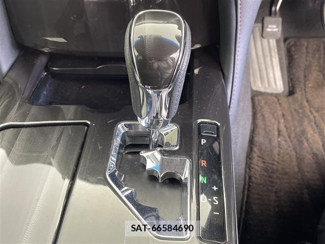 Toyota CROWN 2015 8734444-11