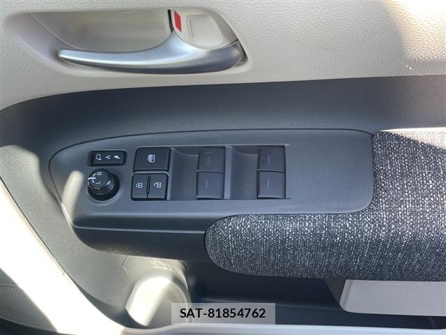 Toyota SIENTA 2025 8671960-22