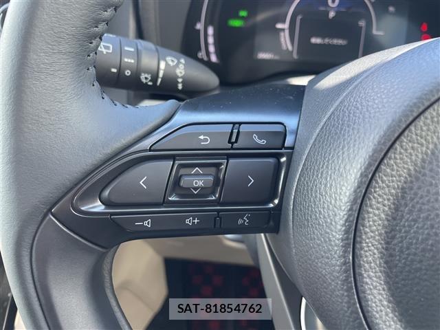 Toyota SIENTA 2025 8671960-7