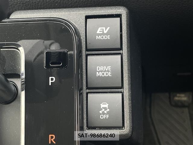 Toyota SIENTA 2025 8716059-1