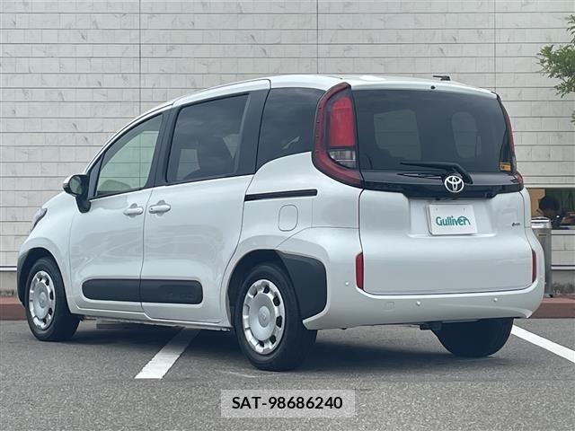 Toyota SIENTA 2025 8716059-13
