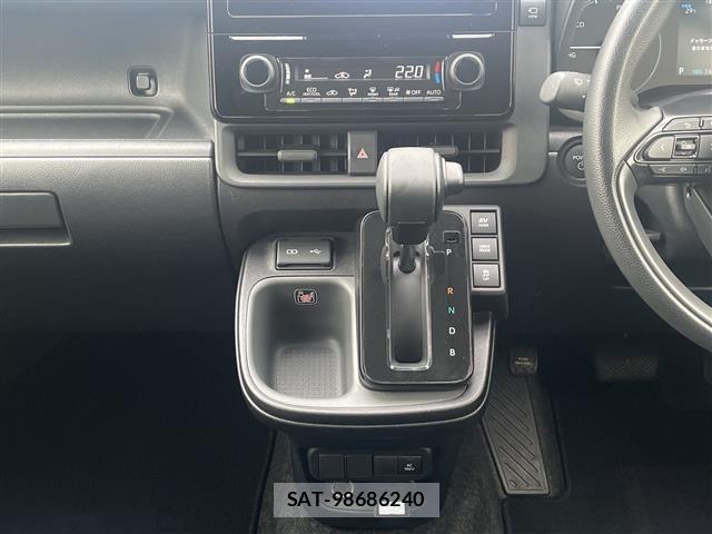 Toyota SIENTA 2025 8716059-3