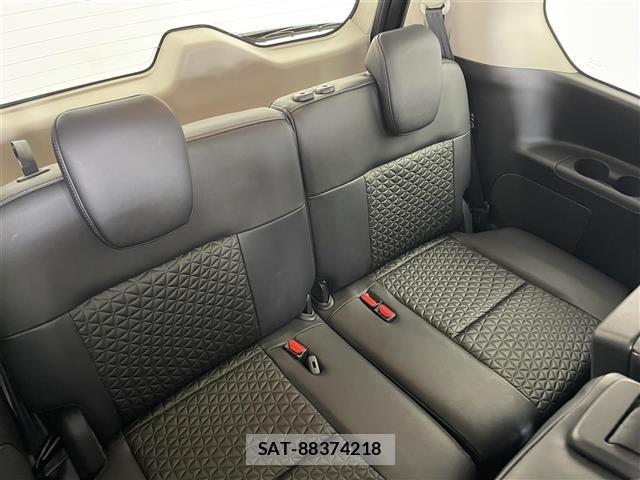 Nissan SERENA 2023 8672326-4
