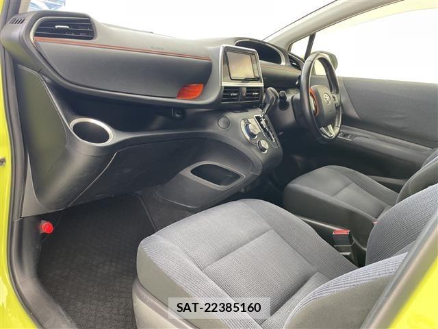 Toyota SIENTA 2015 8671977-4