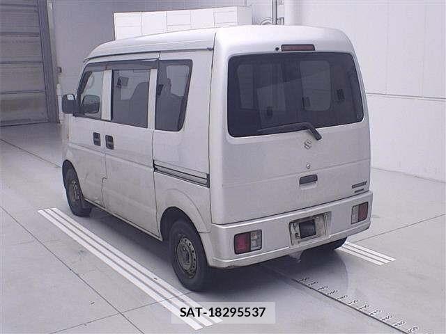 Suzuki EVERY 2010 8679614-1
