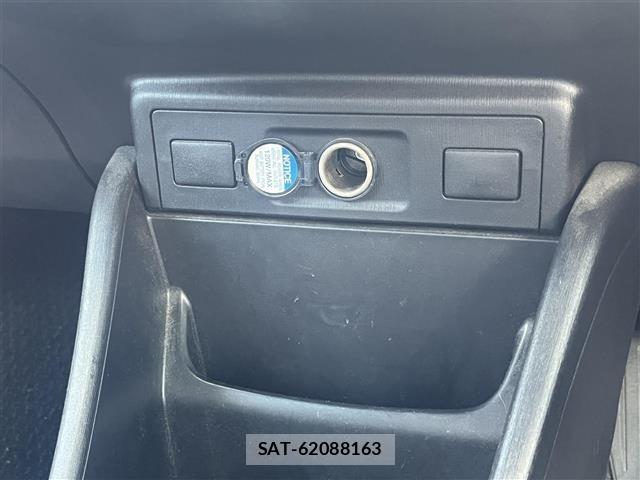 Toyota PRIUS 2016 8710319-19