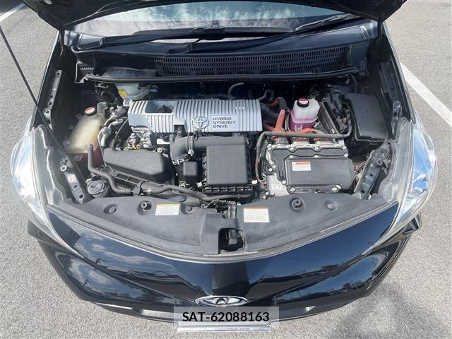 Toyota PRIUS 2016 8710319-2