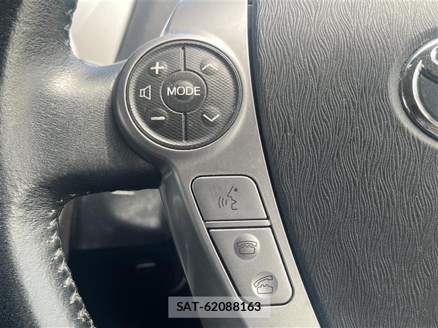 Toyota PRIUS 2016 8710319-6