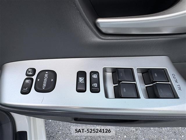 Toyota PRIUS 2011 8710320-2