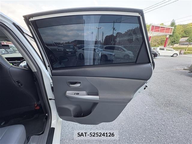 Toyota PRIUS 2011 8710320-6