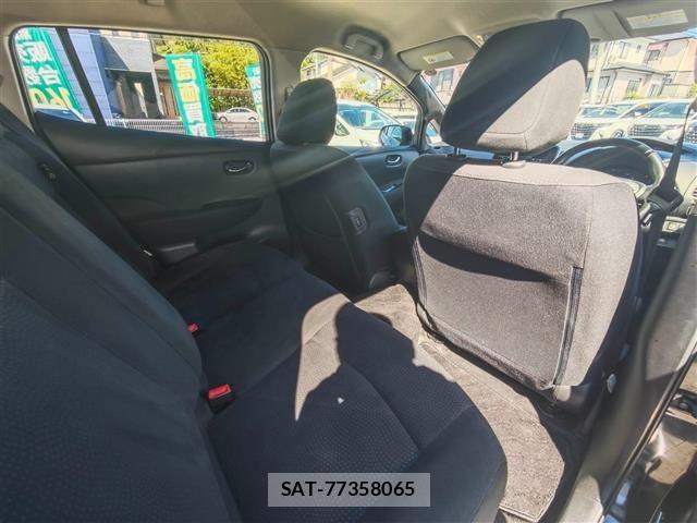 Nissan LEAF 2014 8748186-13