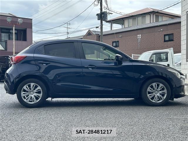 Mazda DEMIO 2015 8709038-2