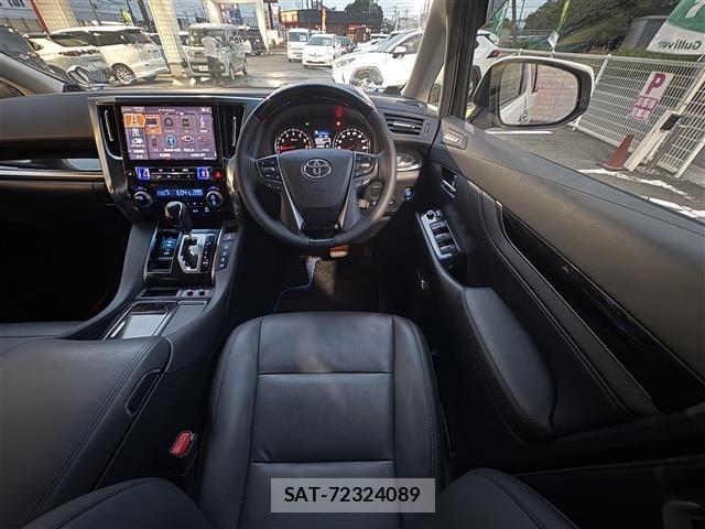 Toyota ALPHARD 2023 8716451-15