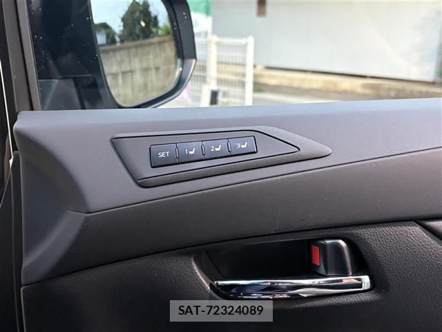 Toyota ALPHARD 2023 8716451-22